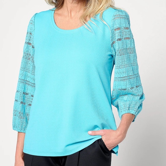 Isaac Mizrahi Tops - Isaac Mizrahi Pebble Knit Top with Scoop Neck & Lace Sleeves - Fresco Blue NWOT